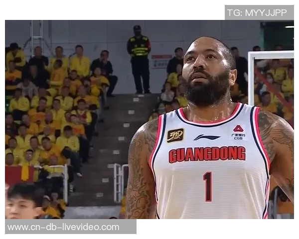 吉伦沃特逆生长成CBA传奇36岁仍创联盟得分新高朱芳雨养老论不攻自破