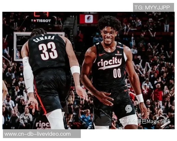 NBA湖人对决开拓者精彩直播全程回顾与赛后分析